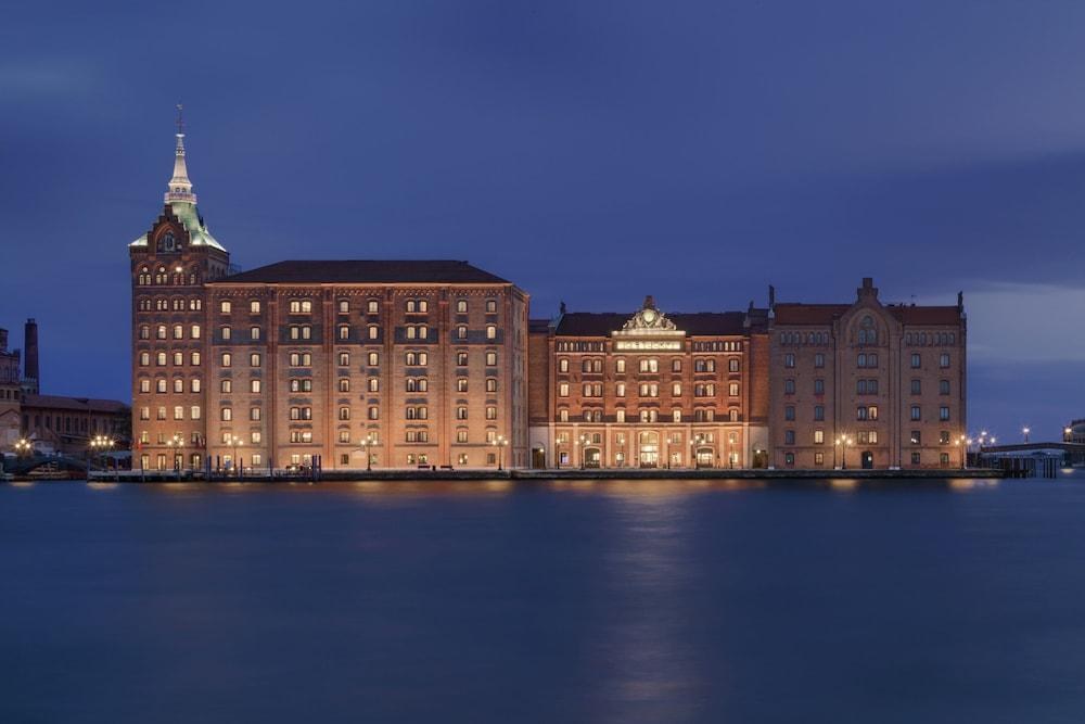 Hilton Molino Stucky Venice photo 2