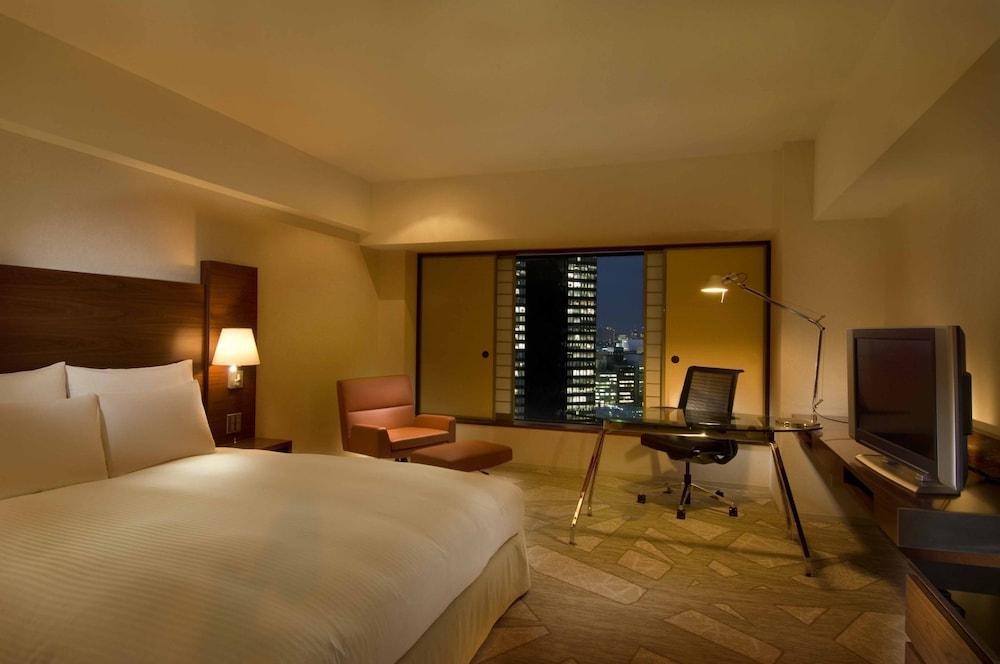 Hilton Tokyo photo 2