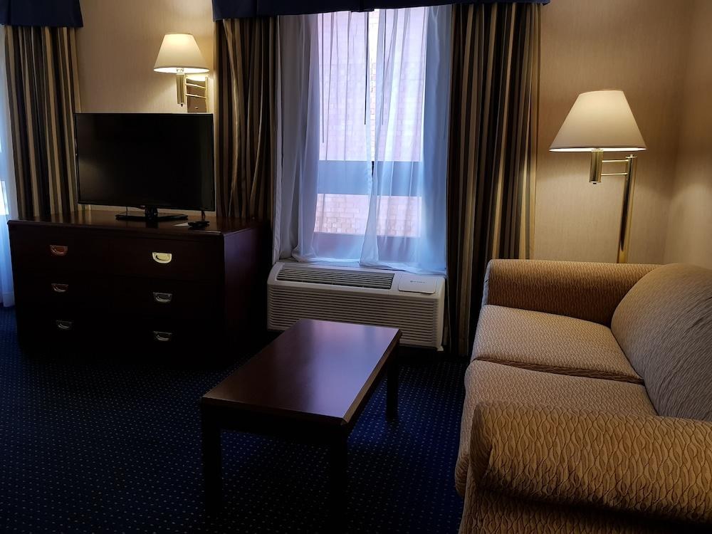 Wyndham Garden Monterrey Norte photo 4