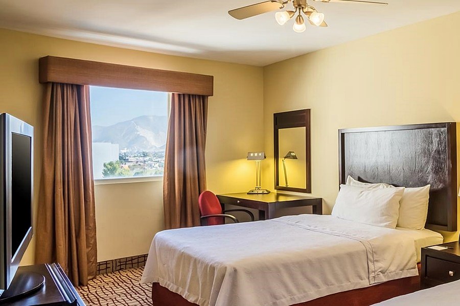 Hotel Misión Grand Torreón Tecnológico photo 4