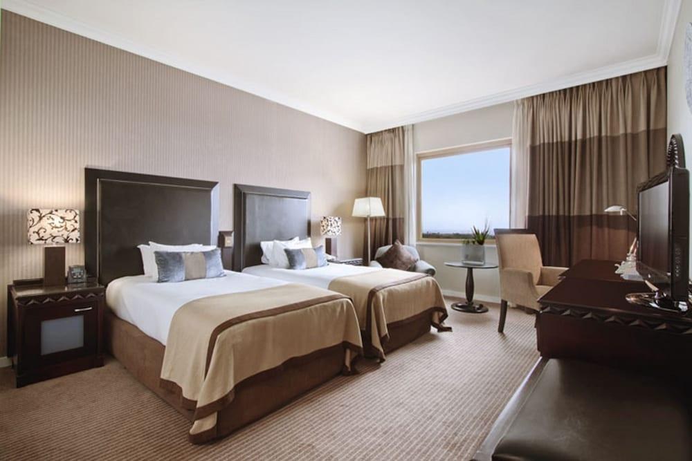 Hilton Sandton photo 4