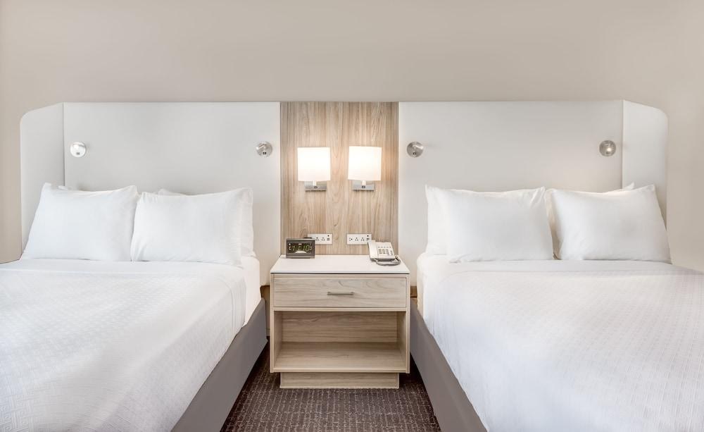 CROWNE PLAZA CLEVELAND AT PLAYHOUSE SQUARE photo 3
