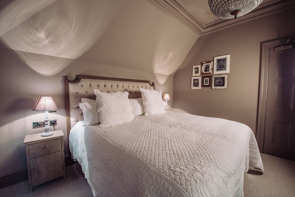 MURRAYFIELD HOTEL & HOUSE