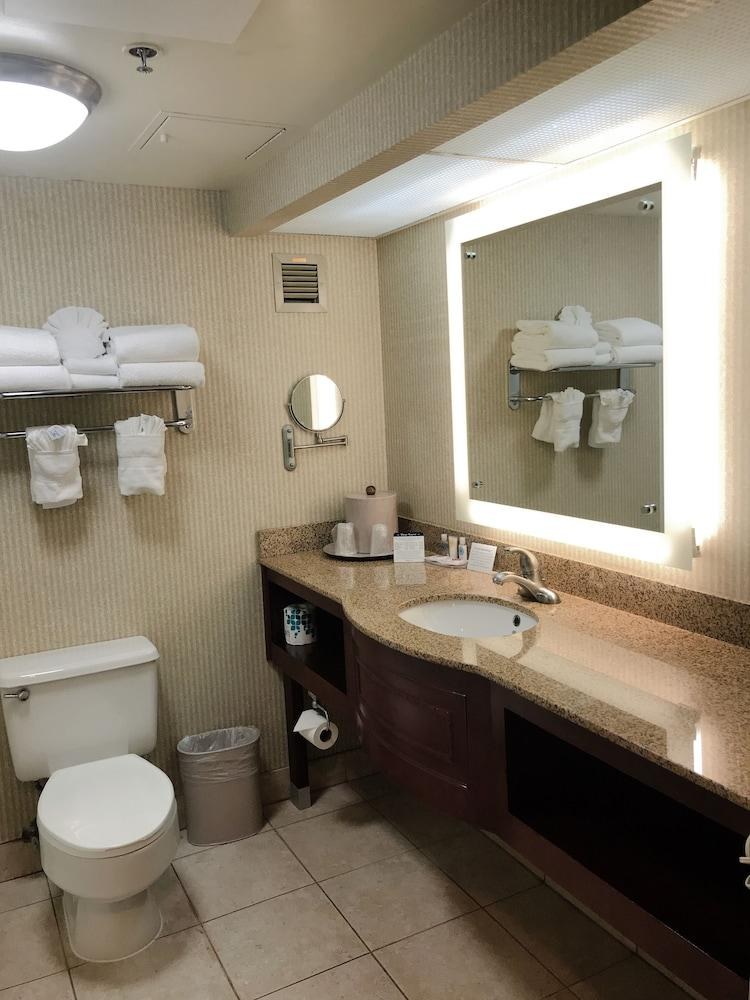 COMFORT INN & SUITES ANAHEIM photo 3