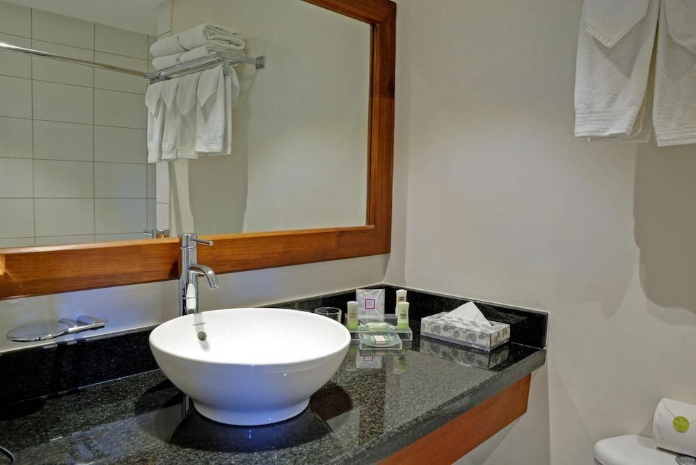 COUNTRY INN & SUITES BY RADISSON, SAN JOSE AEROPUE photo 3
