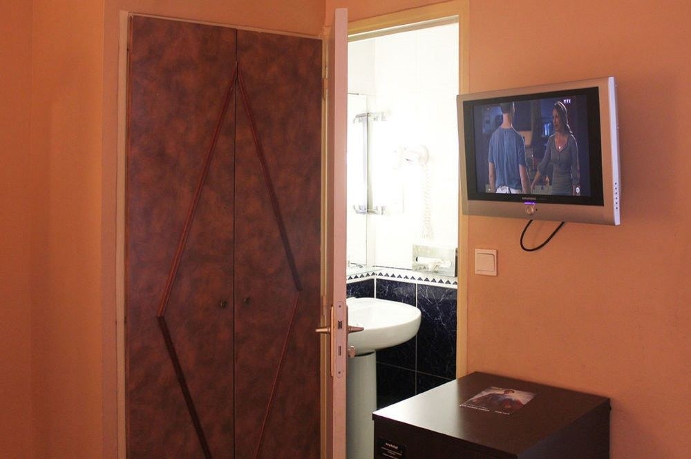 New Hotel Le Voltaire photo 1