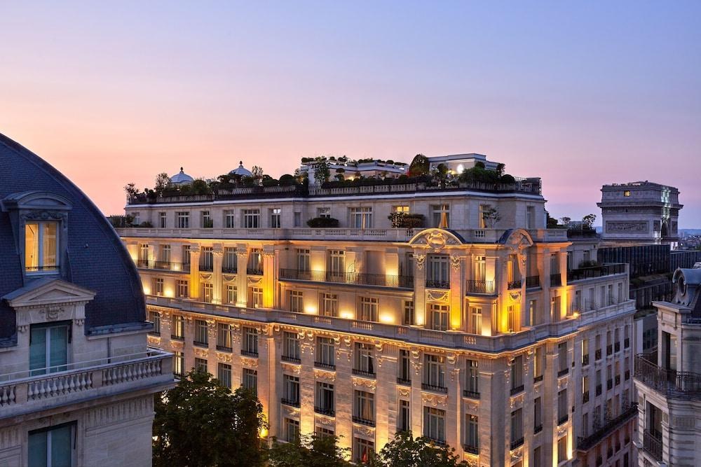 RAPHAEL HOTEL photo 3