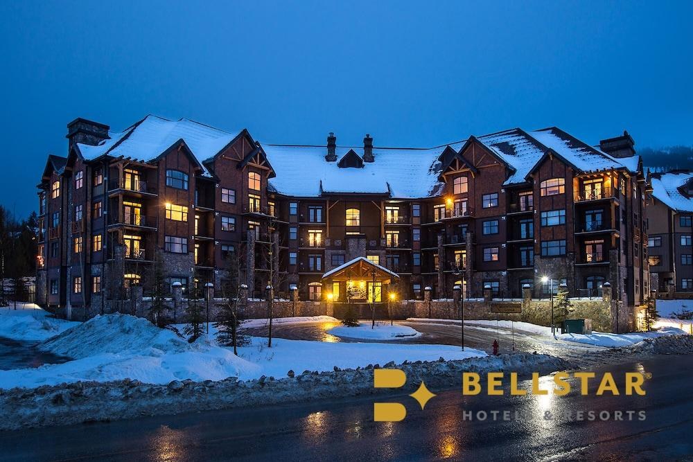 GLACIER MOUNTAINEER LODGE AT KICKING HORSE