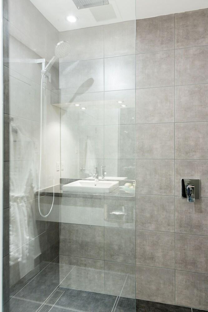HOTEL UNIVERSEL ALMA photo 2