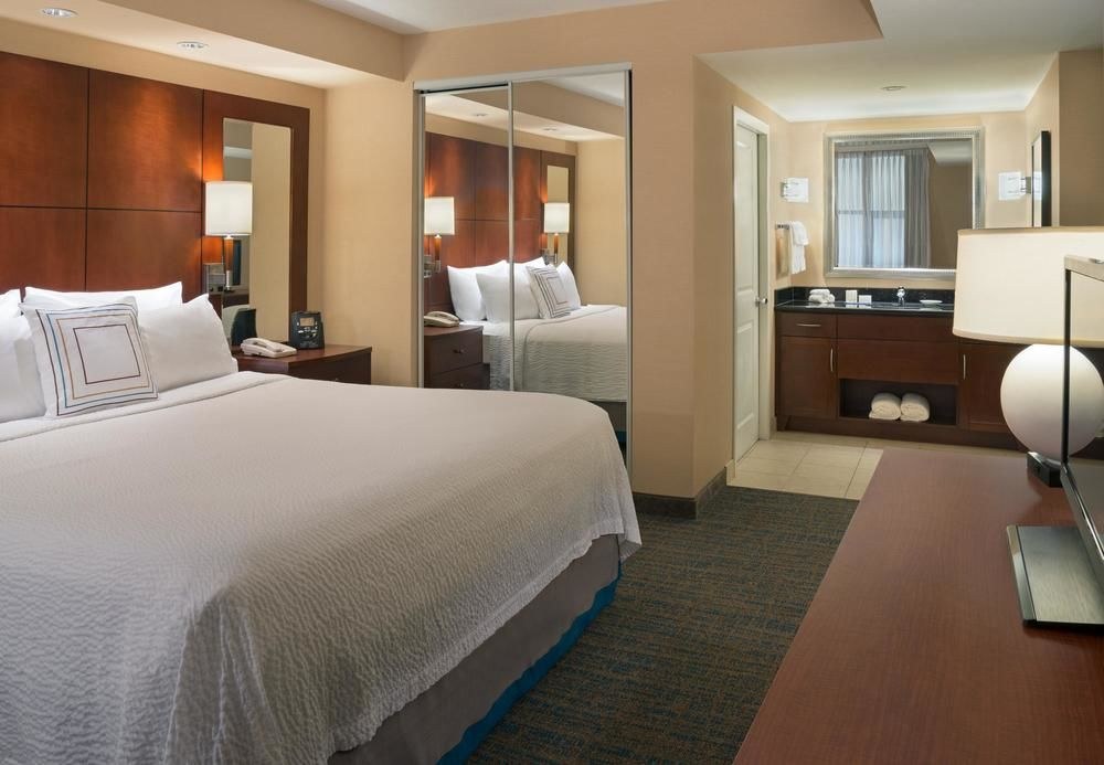RESIDENCE INN TORONTO DOWNTOWN photo 1