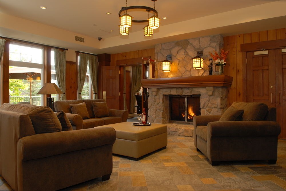 LES SUITES TREMBLANT LA TOUR DES VOYAGEURS