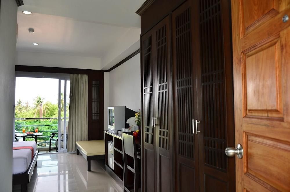 FIRST RESIDENCE SAMUI photo 4