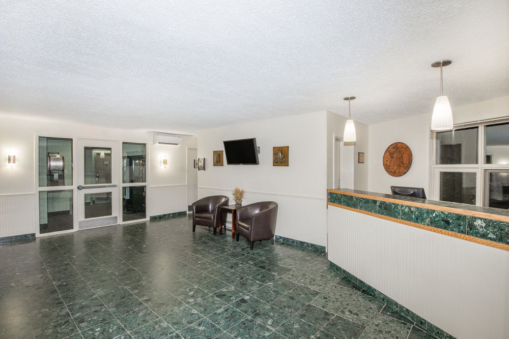 HOWARD JOHNSON QUEBEC photo 1