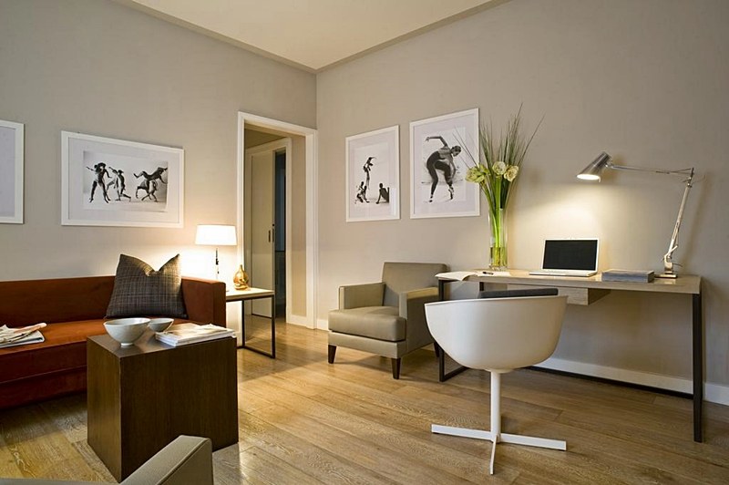 ESCALUS LUXURY SUITES photo 2