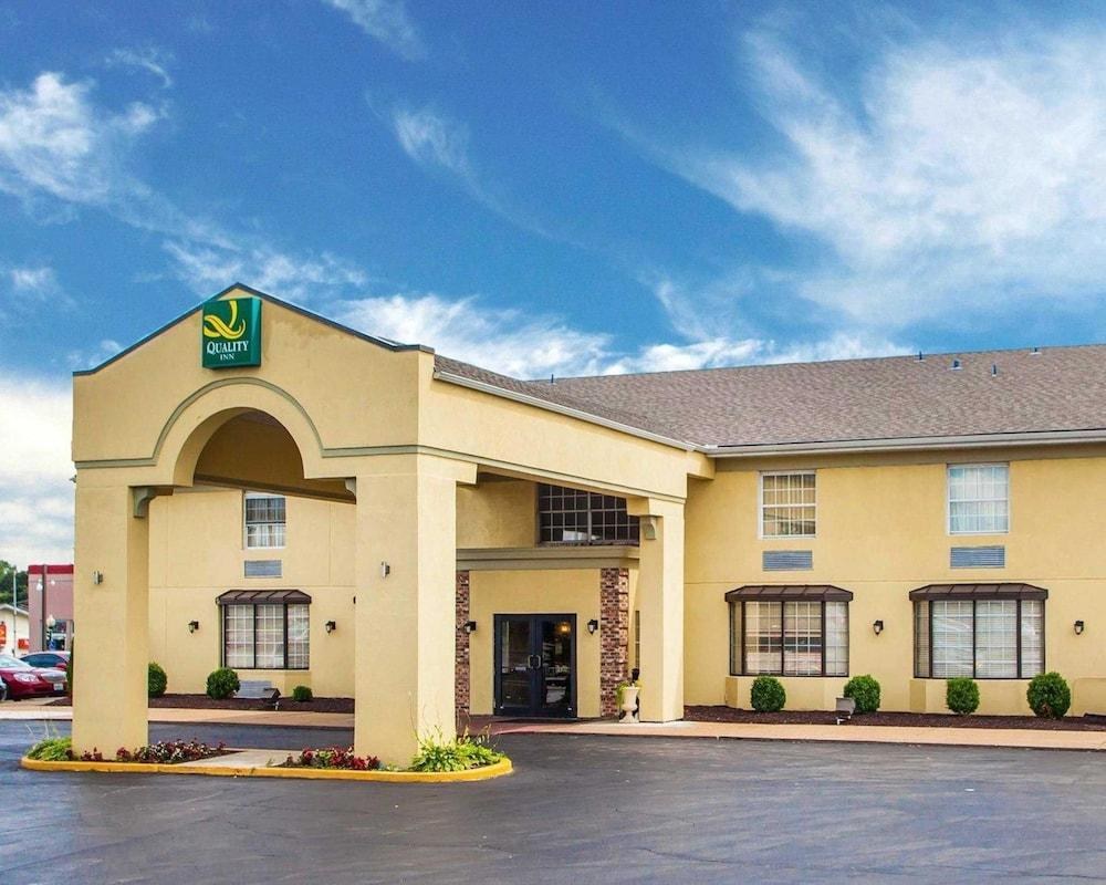 QUALITY INN AIRPORT photo 4