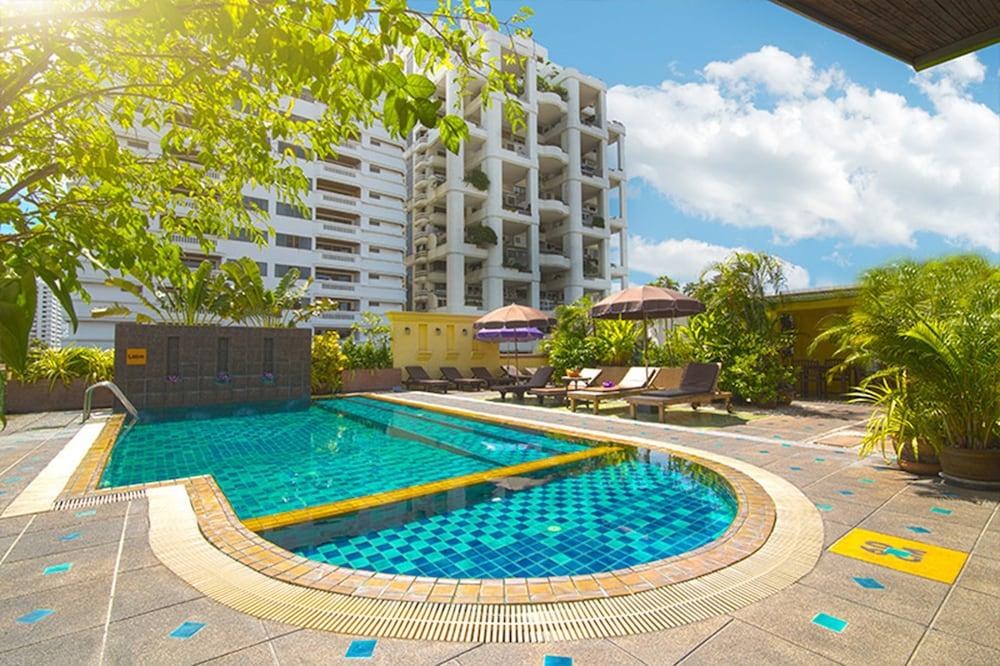 WORABURI SUKHUMVIT HOTEL & RESORT photo 3