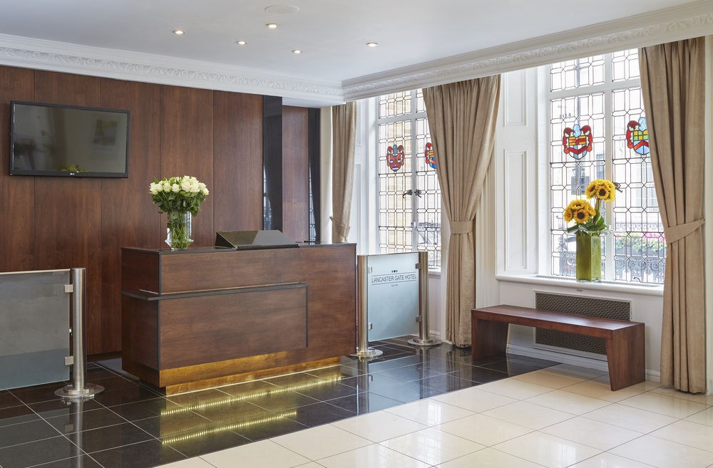 LANCASTER GATE photo 1