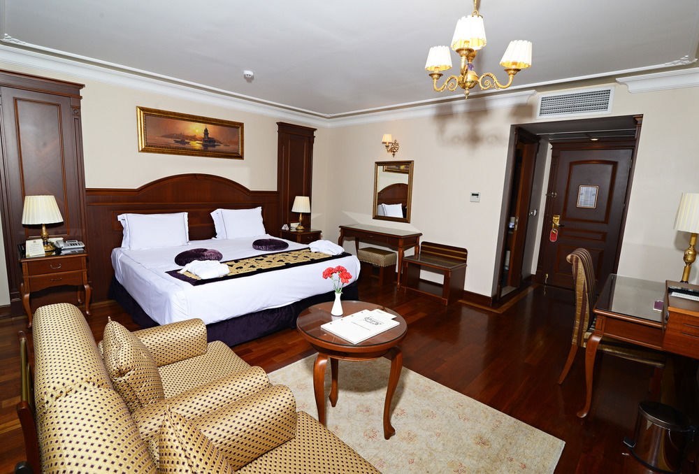 GLK PREMIER REGENCY SUITES & SPA photo 1