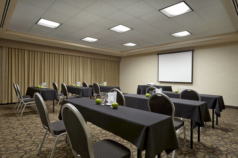 ACCLAIM HOTEL CALGARY AIRPORT photo 1