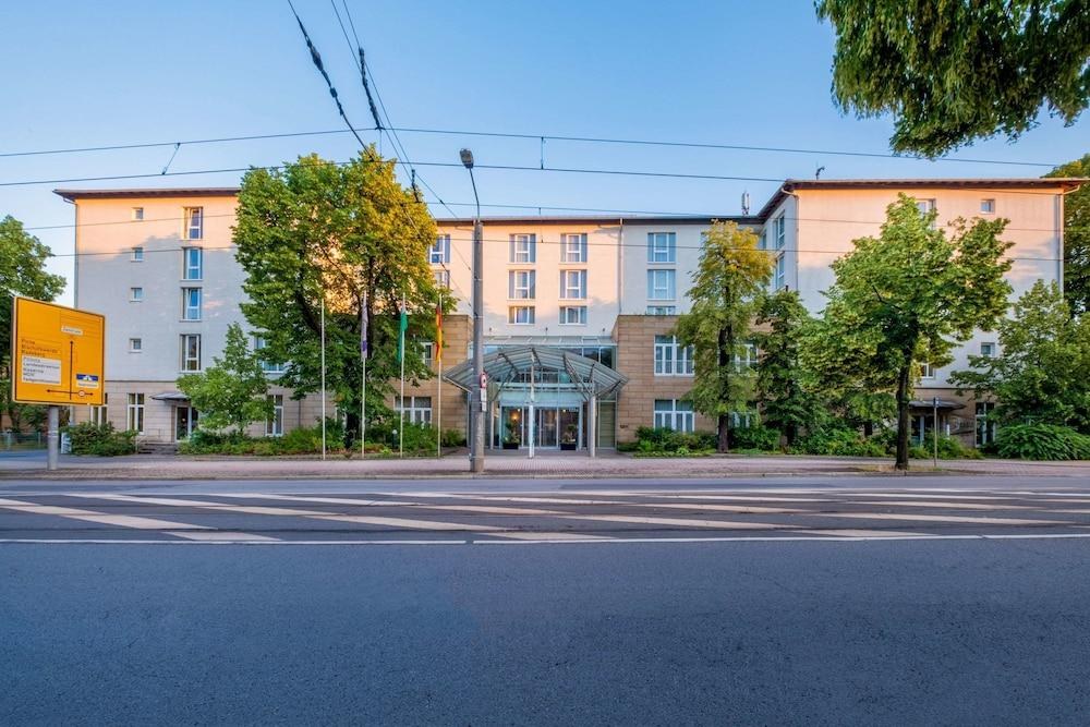 QUALITY HOTEL PLAZA DRESDEN photo 3