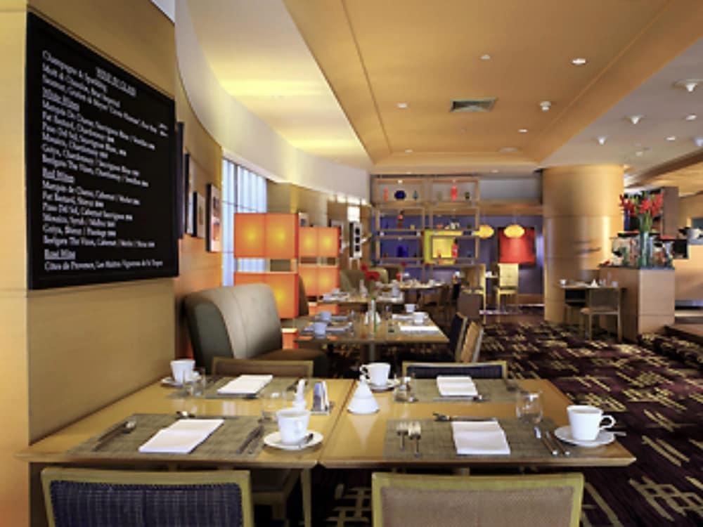 PULLMAN BANGKOK HOTEL G photo 4