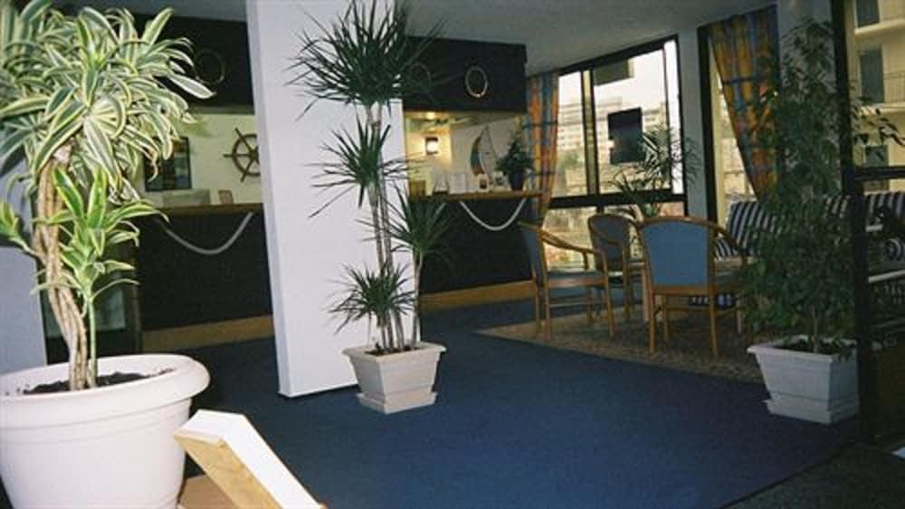 STARS BORDEAUX GARE HOTEL photo 3