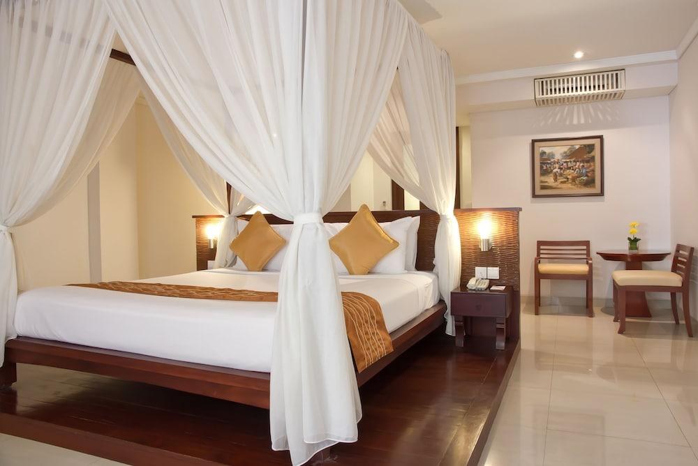 THE RANI HOTEL & SPA photo 2