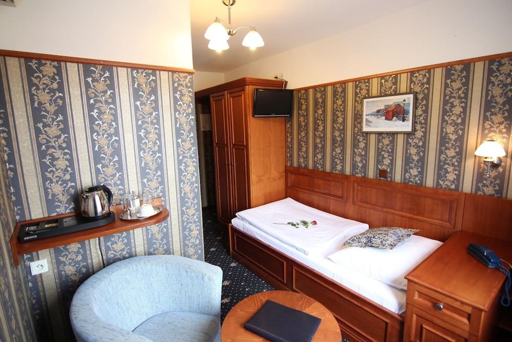 OLD PRAGUE HOTEL photo 3
