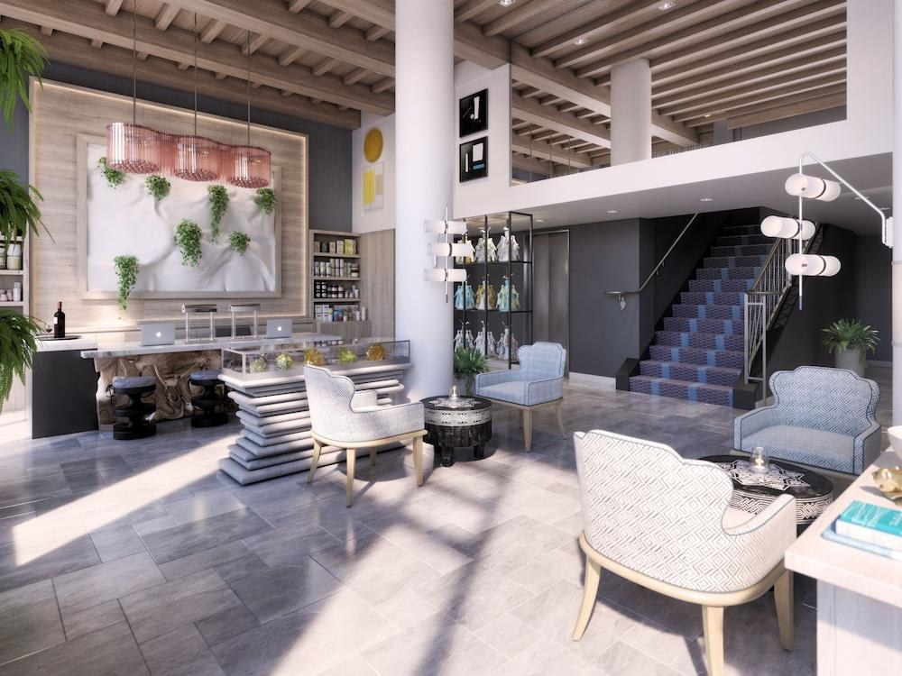 HOTEL TRITON photo 2