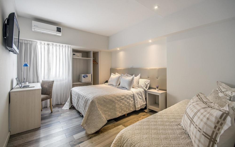 Sennac Hotel photo 1