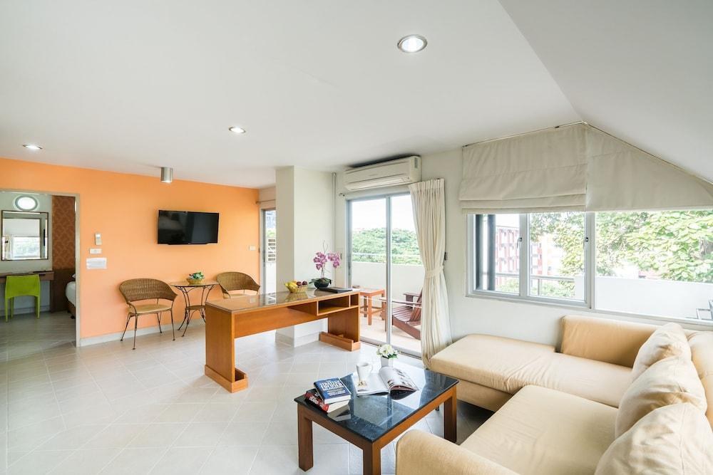 BELLA VILLA PRIMA photo 2