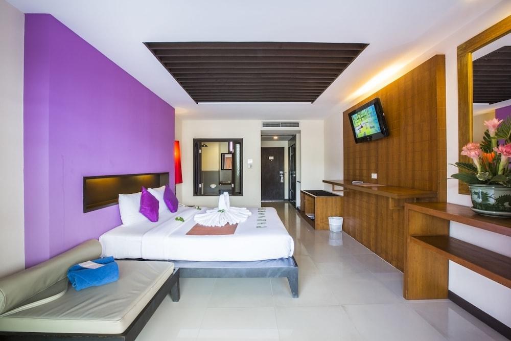 Phuvaree Resort Phuket photo 2
