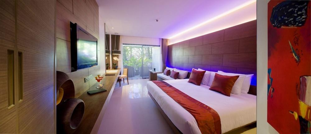 NOVOTEL PHUKET KATA AVISTA RESORT & SPA photo 2