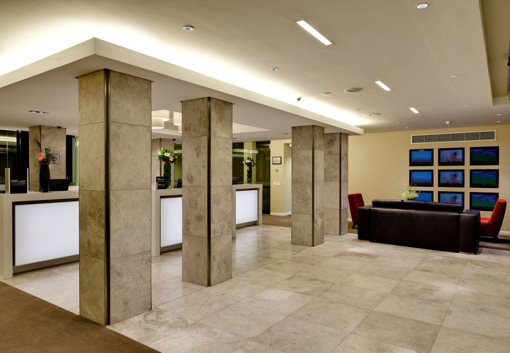 PROTEA HOTEL CAPE TOWN WATERFRONT BREAKWATER LODGE photo 1