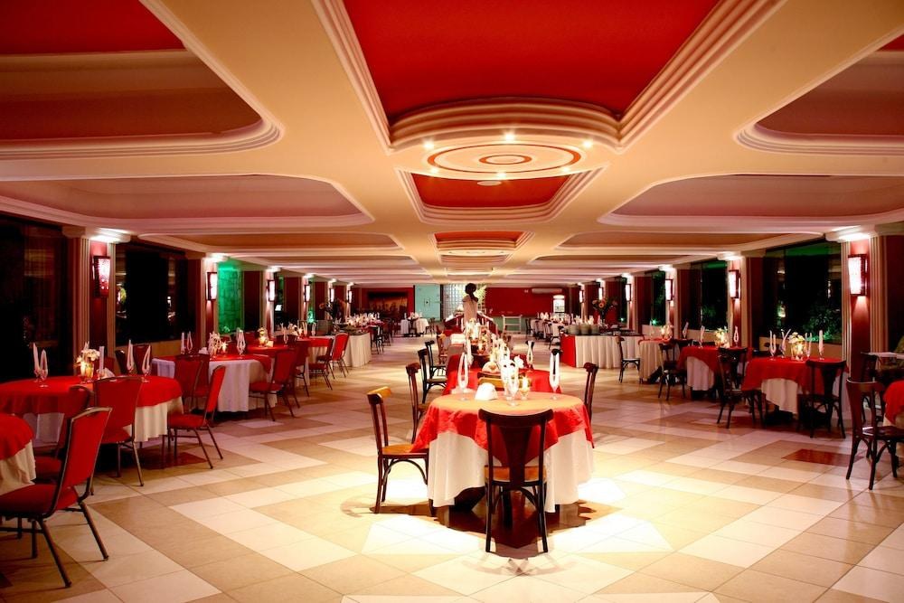 PORTAL BEACH HOTEL photo 2