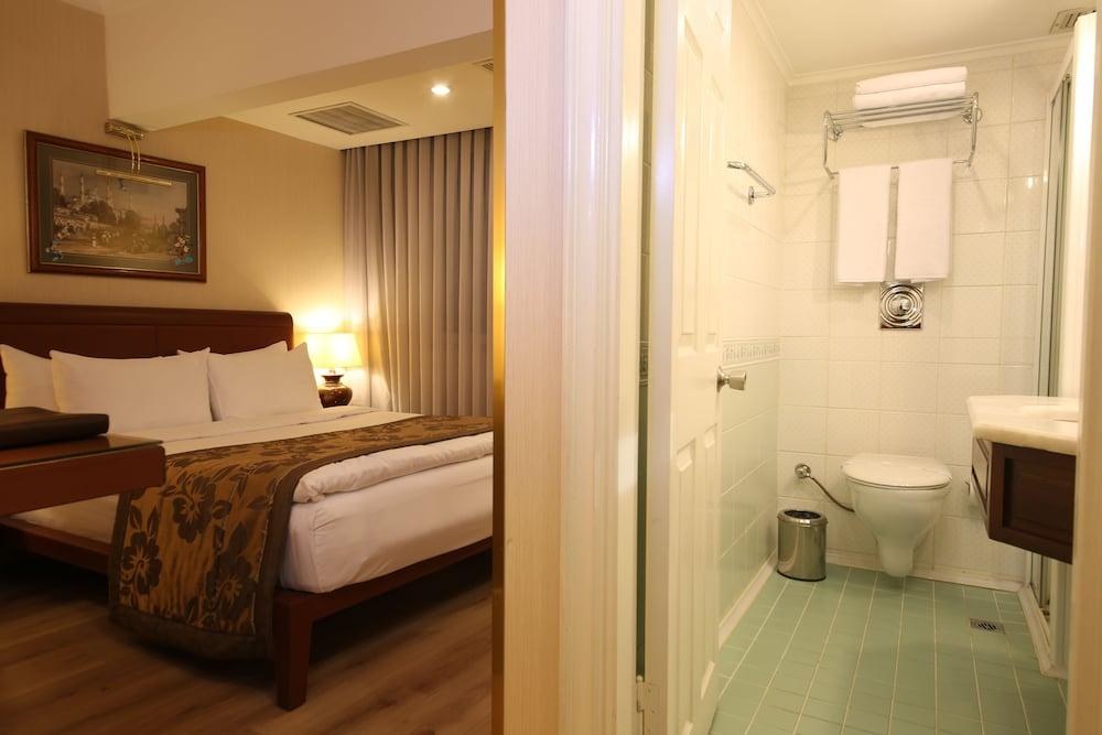 CARTOON HOTEL photo 4