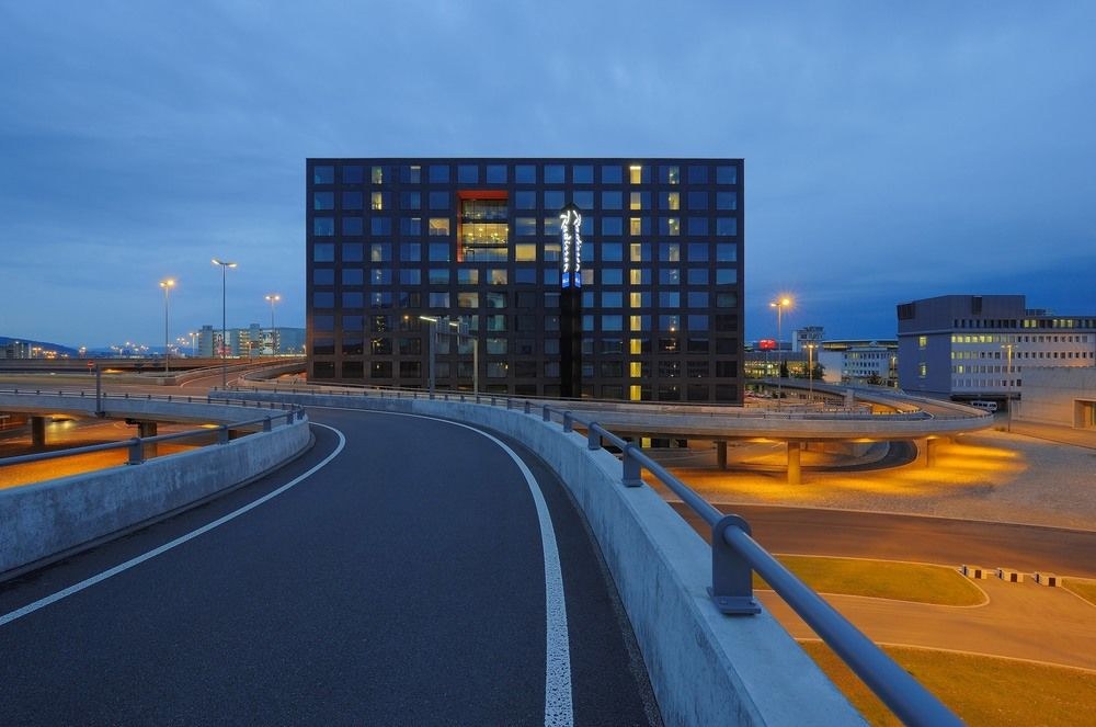 Radisson Blu Hotel, Zurich Airport photo 1