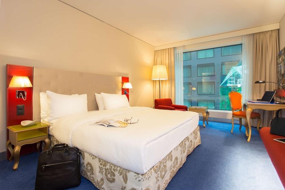 Radisson Blu Hotel, Zurich Airport photo 2