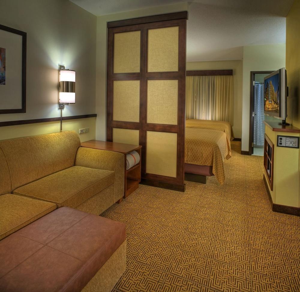 HYATT PLACE WEST PALM BEACH DOWNTOWN photo 2