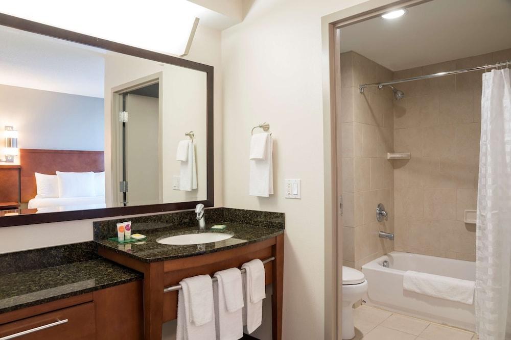 HYATT PLACE SARASOTA BRADENTON AIRPORT photo 3
