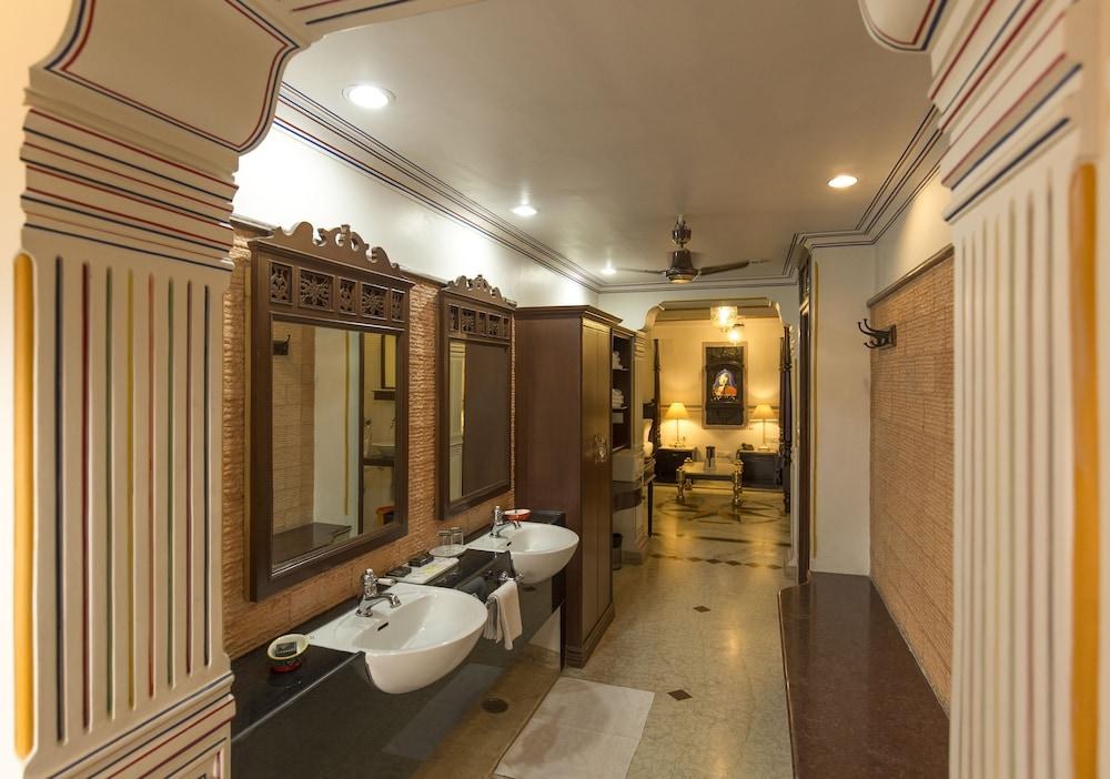 UMAID BHAWAN-A HERITAGE HOTEL JAIPUR photo 3