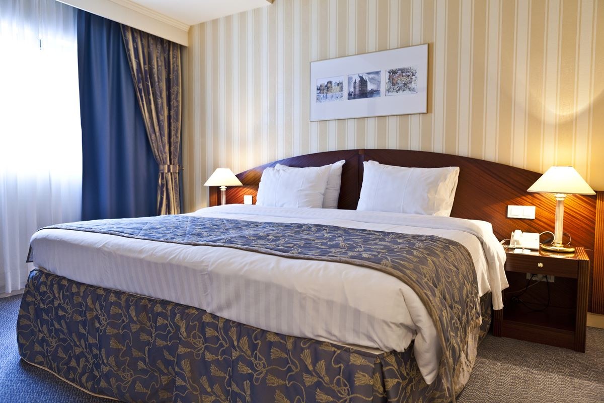LE CHATELAIN BOUTIQUE HOTEL photo 1