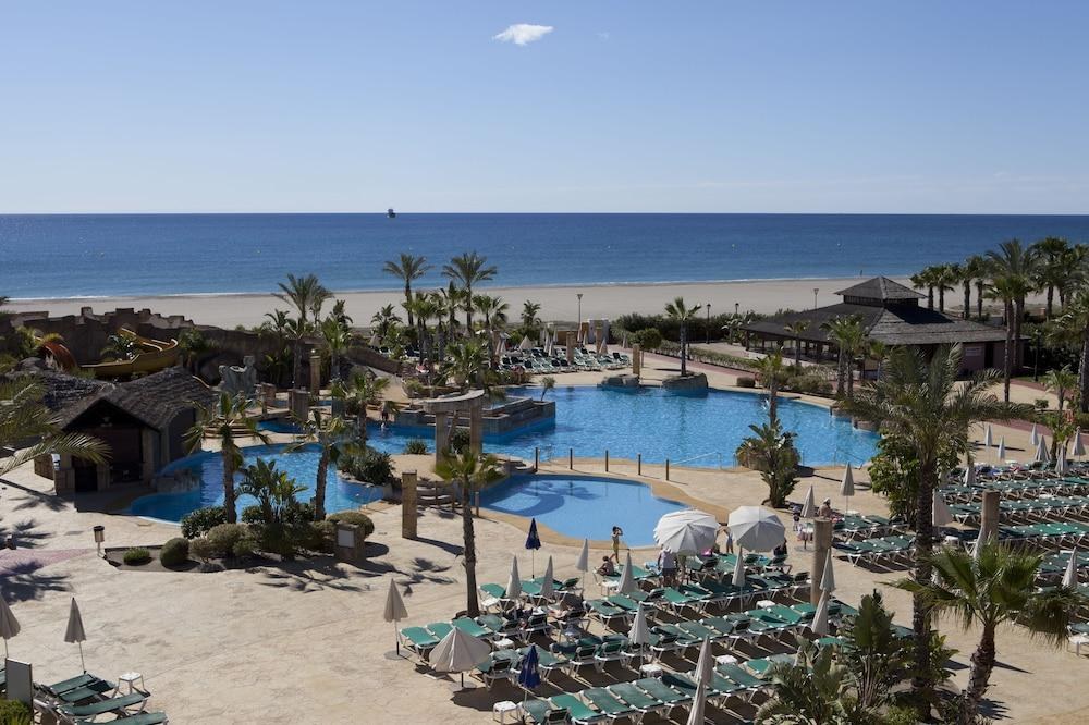 HOTEL ZIMBALI PLAYA