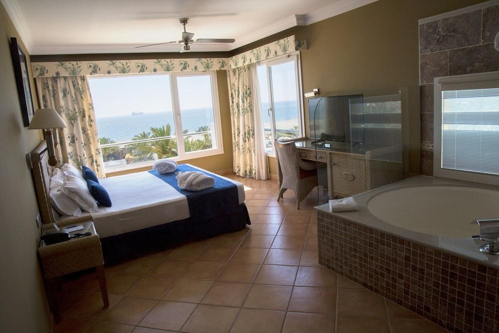 HOTEL ZIMBALI PLAYA photo 1