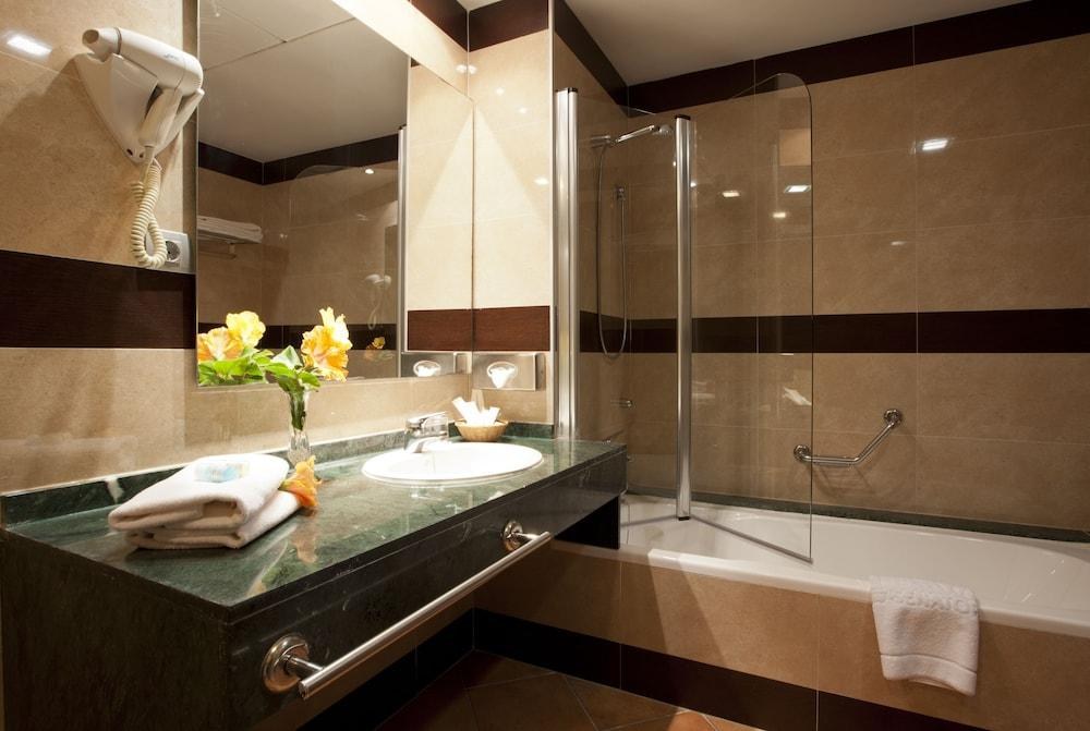 HOTEL ZIMBALI PLAYA photo 3