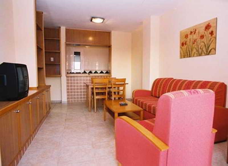 APARTAMENTOS GOLF CENTER photo 3