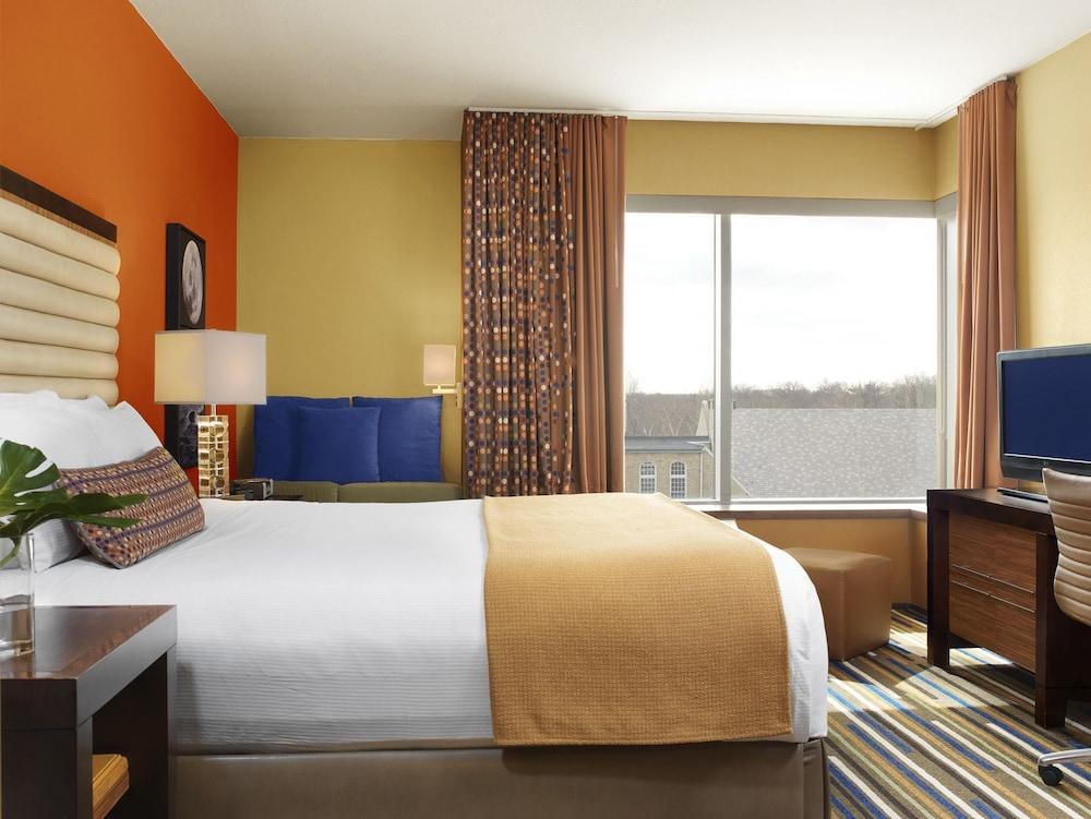 MOONRISE HOTEL photo 4