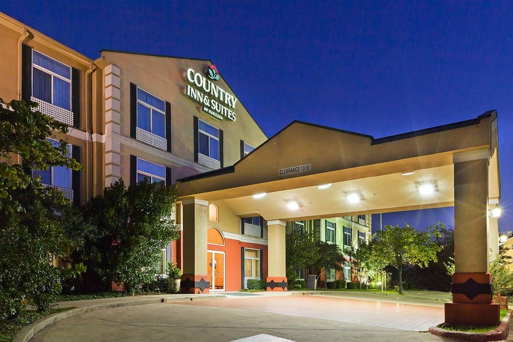 COUNTRY INN & SUITES BY RADISSON, AUSTIN-UNIVERSIT photo 1