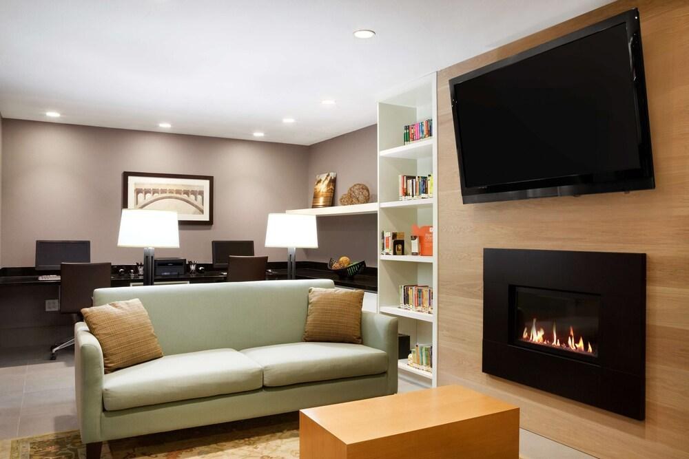 COUNTRY INN & SUITES BY RADISSON, AUSTIN-UNIVERSIT photo 4