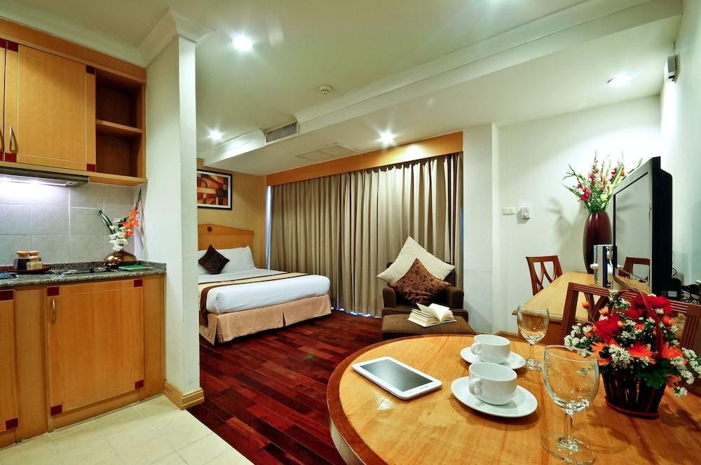 ADMIRAL SUITES SUKHUMVIT BY COMPASS HOSPITALITY photo 3